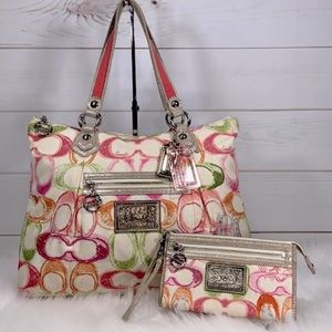 Coach Poppy Dream C Glam Bag and Wallet